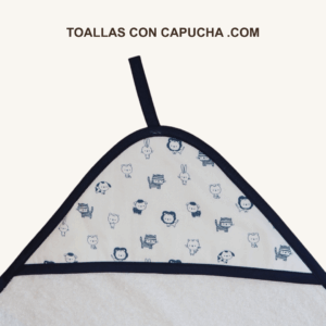 Detalle toalla con capucha animales azules para bebés y niños