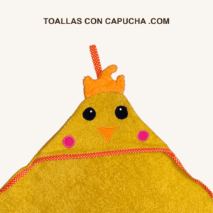 Detalle toalla con capucha pollito para bebés y niños